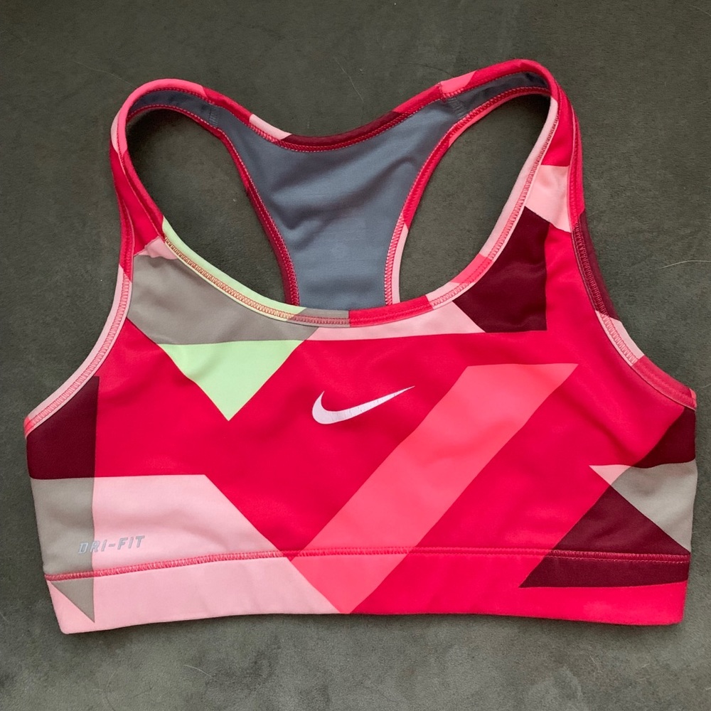 NIKE sports bra